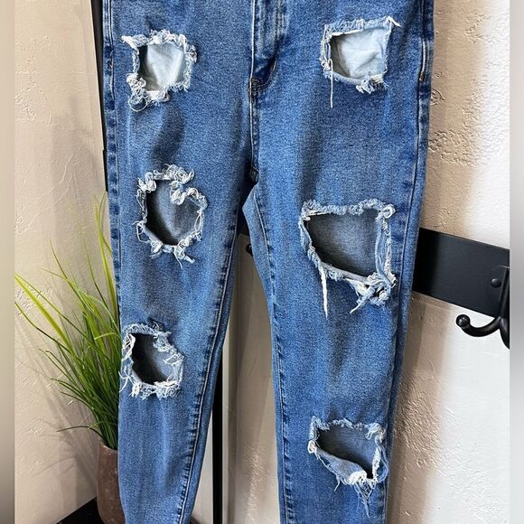 Fashion Nova high waist ripped skinny jeans size 5 - Picture 7 of 15